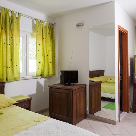 Rooms Vesna Kaštela Extérieur photo